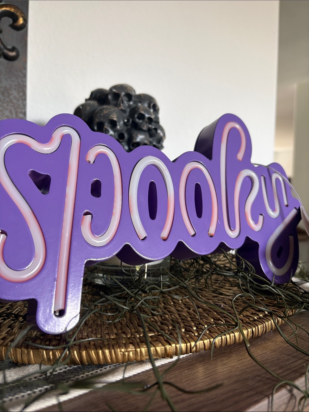 🆕”Spooky” LED Light Up Table Sign - Picture 4 of 6